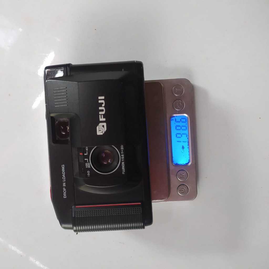 Kamera Analog Fujifilm Fuji DL 10 Point & Shoot Film Camera bekas 95% fuji film dl-10 dl10