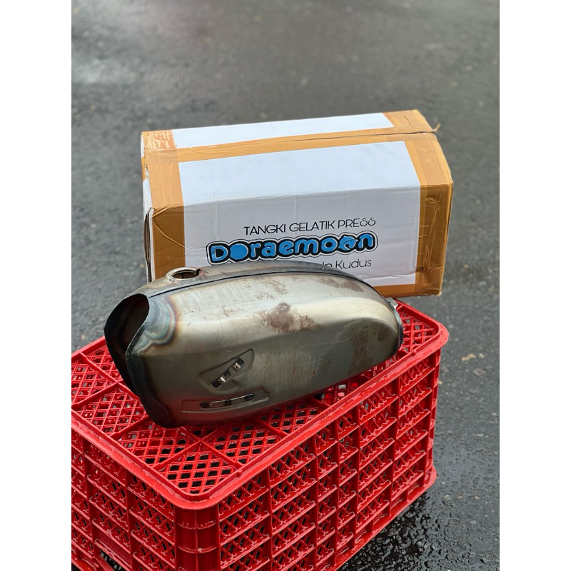 Tangki cb pres doraemon tengki cb100 doraemon kudus tangki cb doraemon