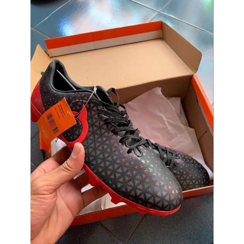 Sepatu sepakbola Ortuseight Medians fg