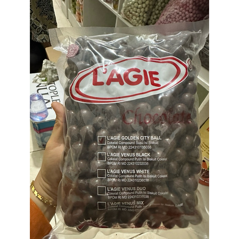 

coklat lagie