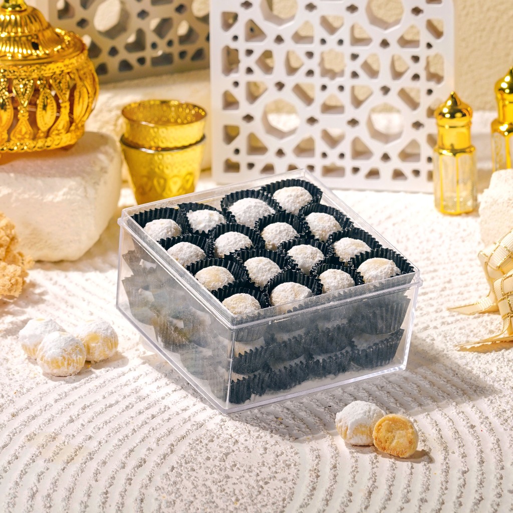 

[ ONLY JABODETABEK ] Putri Salju Cookies Premium Bittersweet by Najla
