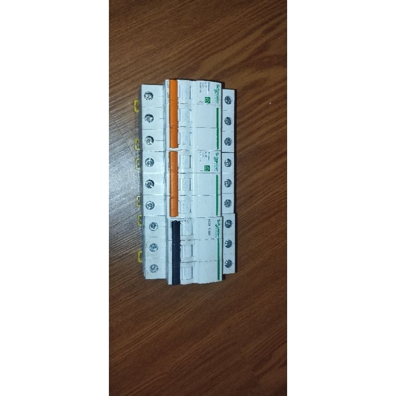 mcb 3phase 20A & 32A