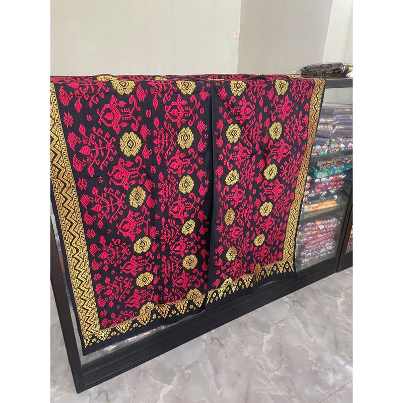 SEPASANG Kain tenun songket asli bali (home made)