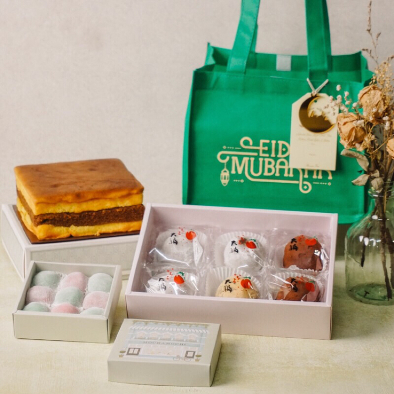 

Eid Mubarak Hampers L