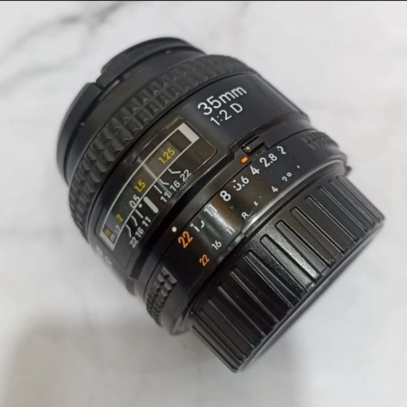 LENSA NIKON NIKKOR AFD 35mm 35 mm F2 MULUS ISTIMEWA LIKE NEW