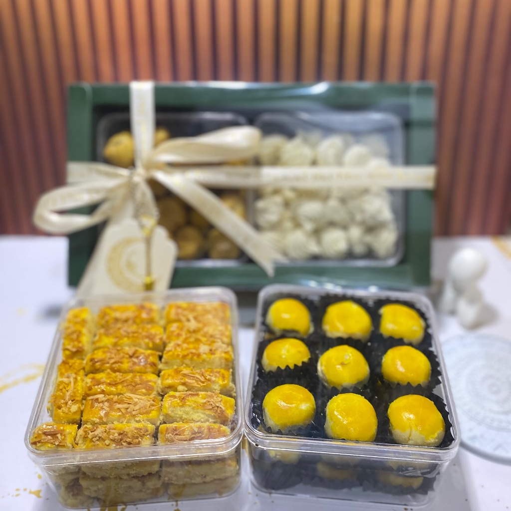

READY STOCK TIDAK PO | HAMPERS LEBARAN PREMIUM | HAMPERS KUE KERING PREMIUM ISI 2 | HAMPERS RAMADHAN JAKARTA | PARSEL MURAH JAKARTA | PARSEL KUE KERING RAMADHAN | HAMPERS MURAH KUE PREMIUM
