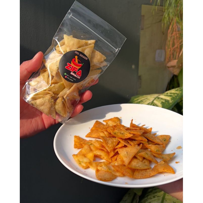 

Kue Bawang Original Zifa Snack - Pouch 80gr