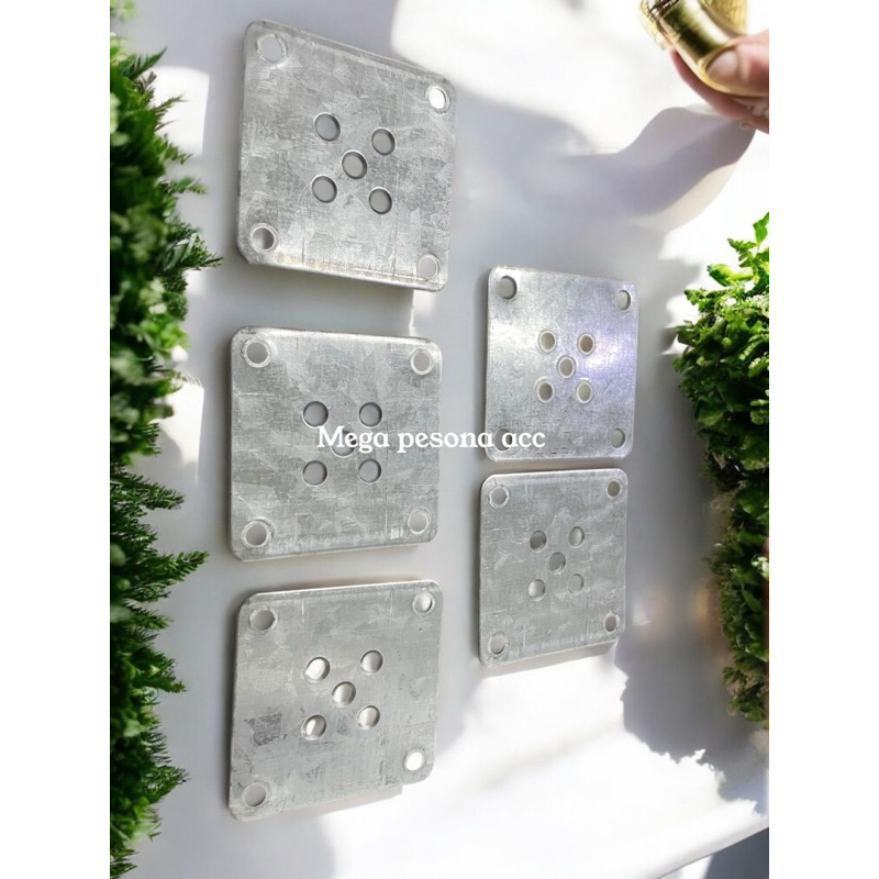 PLAT BESI / PLAT KAKI RETRO 7CM x 7CM TEBAL 1,6mm