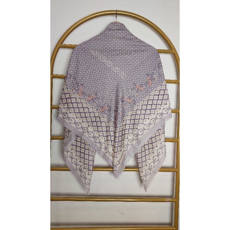 Scarf Qnanz