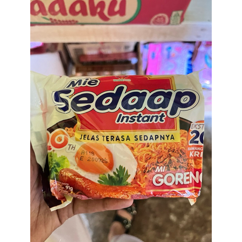 

MIE SEDAAP GORENG SOTO BAWANG