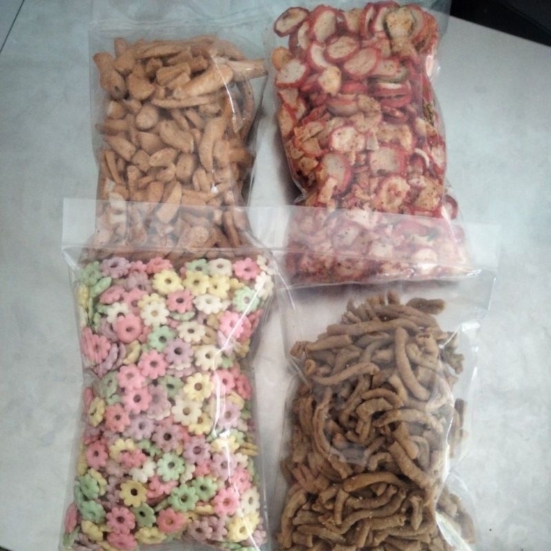 

ANEKA CAMILAN ASIN PEDAS basreng pedas ajisan warna koro mix usus gentong krupuk seblak