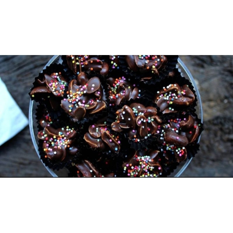 

coklat kacang premium