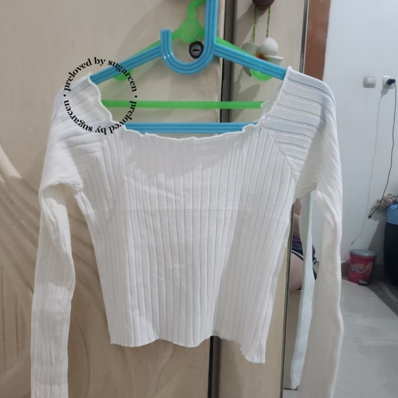 white off shoulder top long sleeve