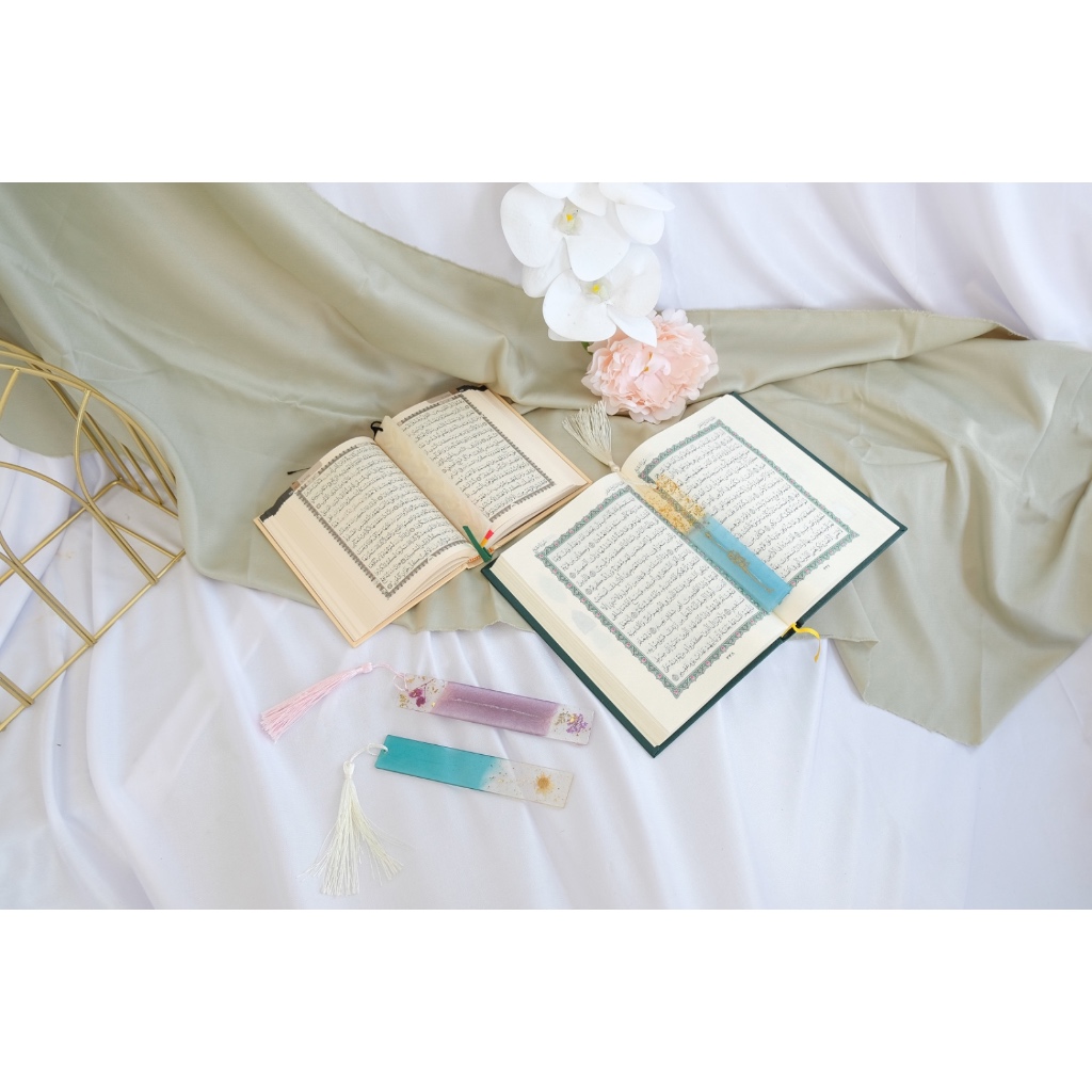 

Resin bookmark/pembatas buku resin/pembatas Al-Qur'an resin