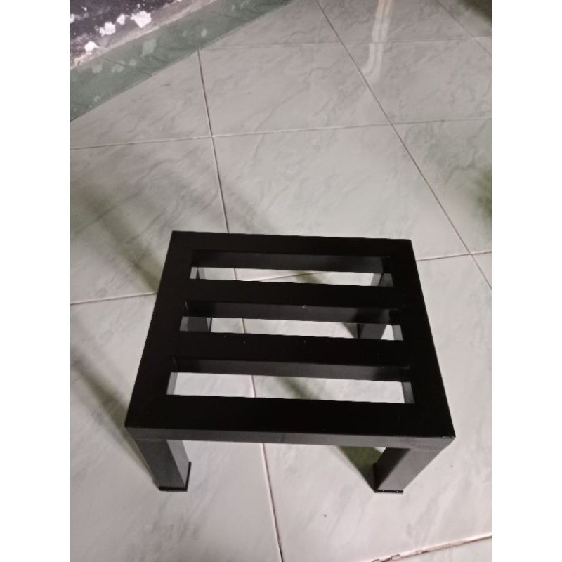 kursi mini /kursi dingklik /kursi besi hollow /kursi santai