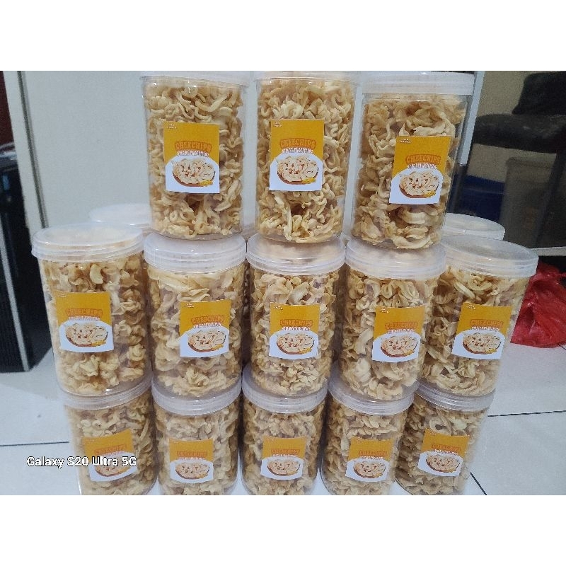 

stik keju kriting,cheechipc,toples 1000ml