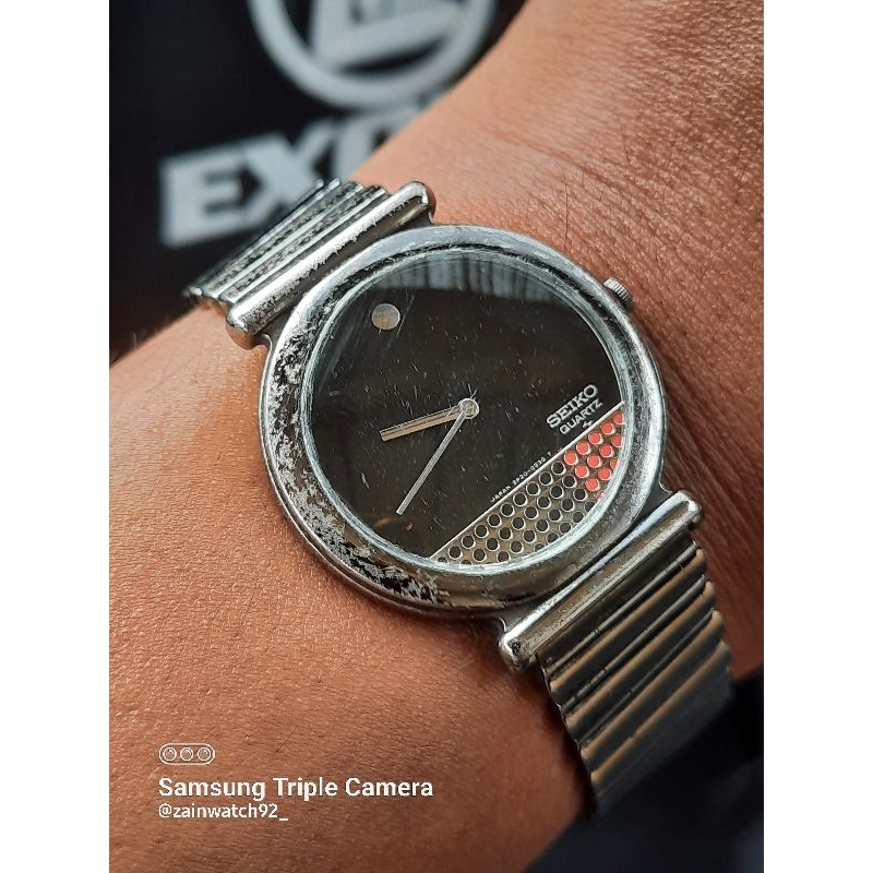 Seiko Quartz 70s 2p20-0070 Black dial Vintage Rare ORIGINAL