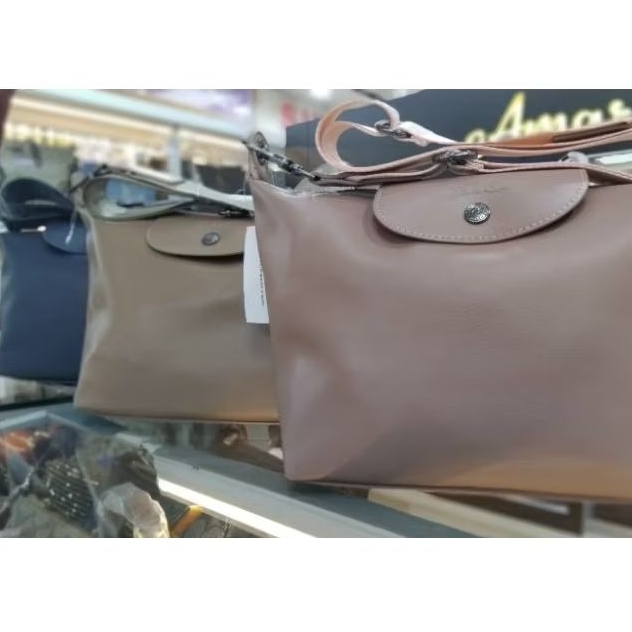 TAS_KULIT_CUIR/LC/SUDAH ADA TULISAN LOGO LUAR DALAM /SLING_BAG/TERBARU/MURAH
