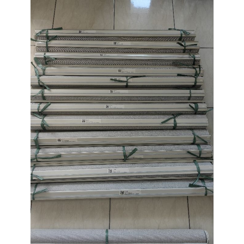 Roller Blind Merk Onna Second L 99 P 300 CM