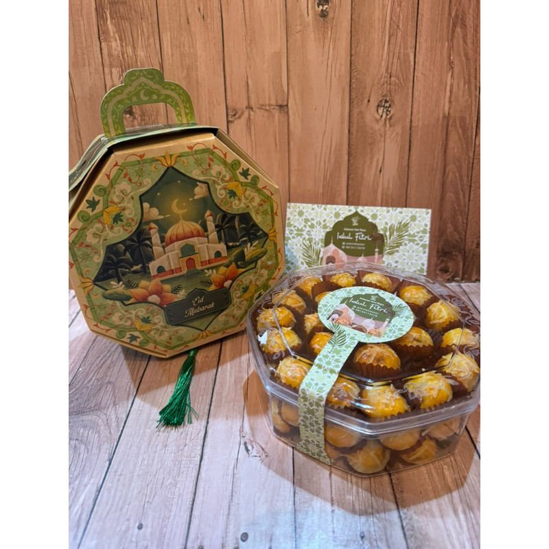 

Paket Hampers Idul Fitri Cookies Premium isi 1 toples Lebaran Mister Pie Makassar kue kering