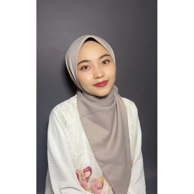 HIJAB SEGIEMPAT VOAL/VOAL POLOS/HIJAB VOAL/HIJAB VOAL SEGIEMPAT POLOS/VOAL POLOS