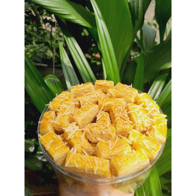 

KUE KERING KASTANGEL COOKIES CASTANGLE 500G