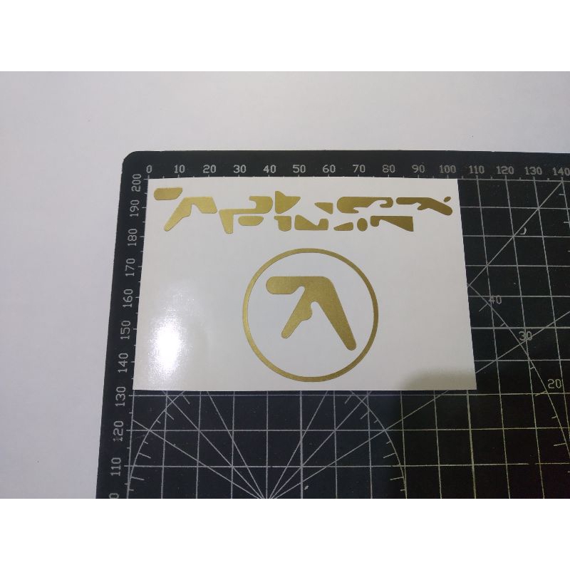 stiker cutting aphex twin