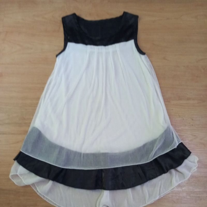 mini dress hitam putih preloved