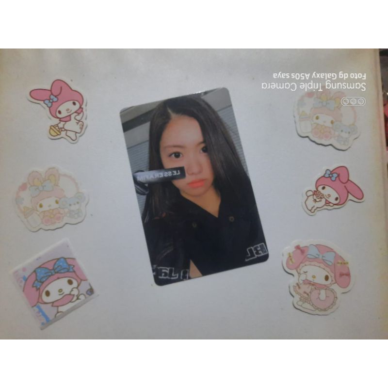 Photocard Garam Le Sserafim Black Petrol Ver. [RARE]