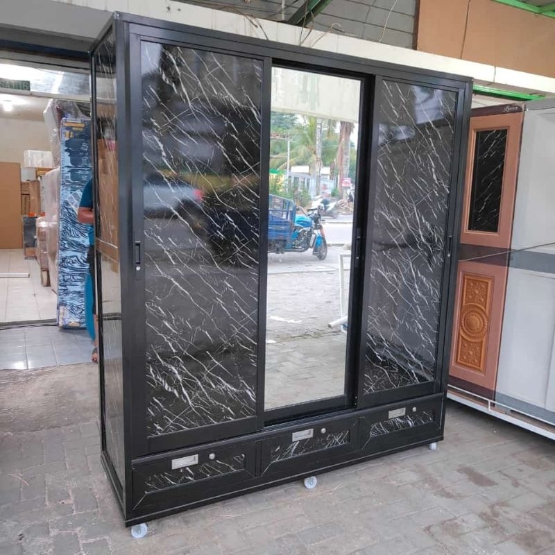 Lemari pakaian sliding alumunium / lemari pakaian aluminium / lemari pakaian anti rayap