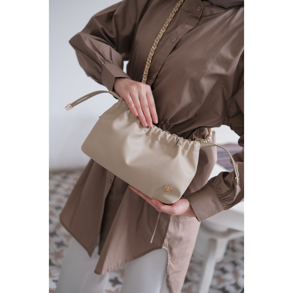 [MEGA SALE] Radwah - Claire Bag - Tas Wanita