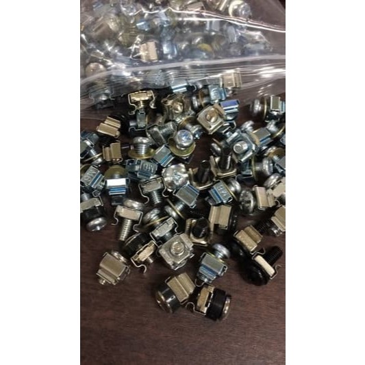 K18- ISI 50 PASANG CAGE NUT BOLT ( CAGE NUT M6 + BAUT )