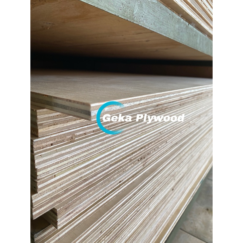 Triplek 12mm Birch 122x244cm