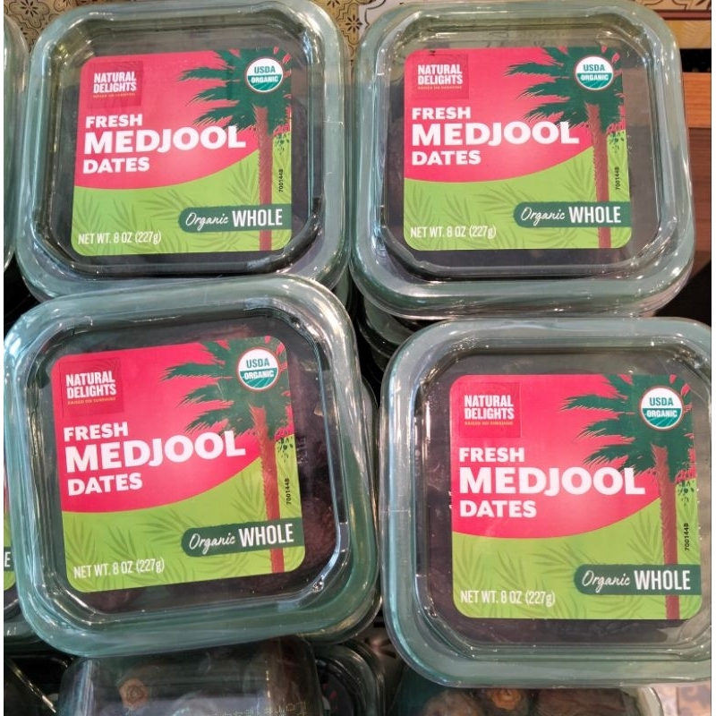 

Kurma Medjool USA Natural Delight 227g / 454g Hampers Lebaran