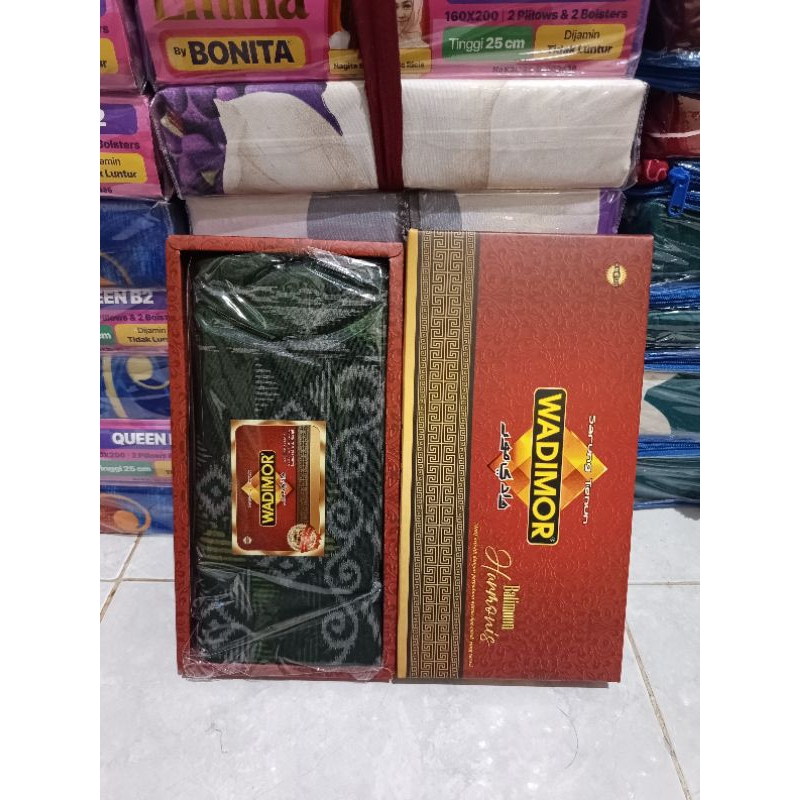 SARUNG WADIMOR MOTIF BALIMOON