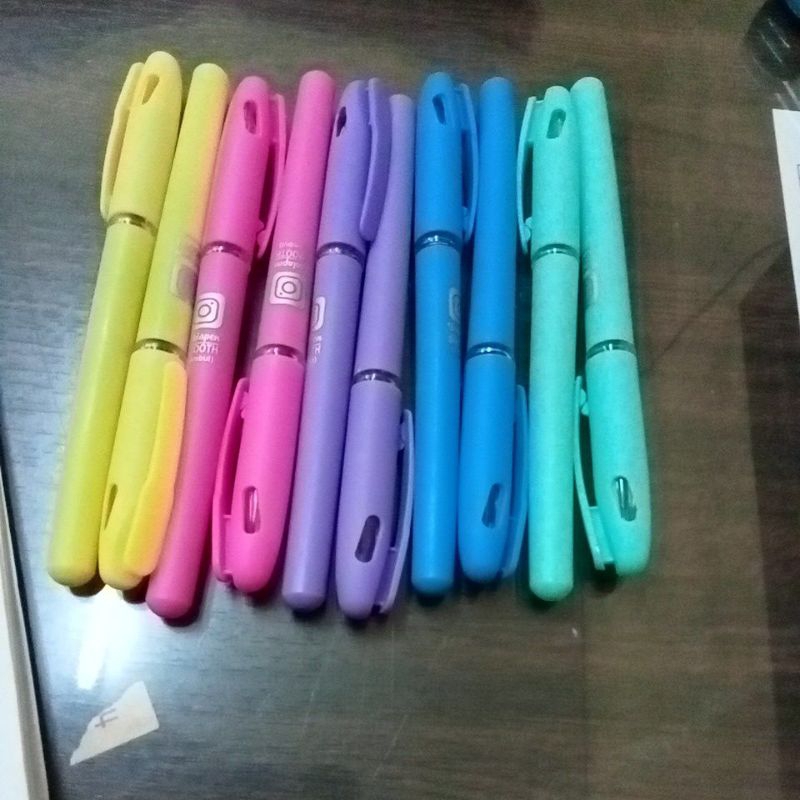 

pulpen gel squeezy SQ-817