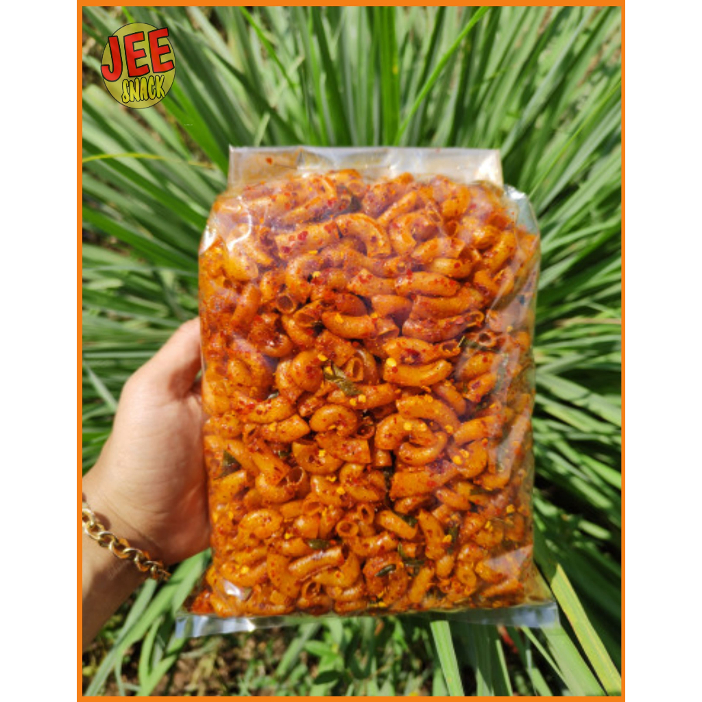 

Seblak Makaroni Pipa Kriuk pedas daun jeruk 1 kg