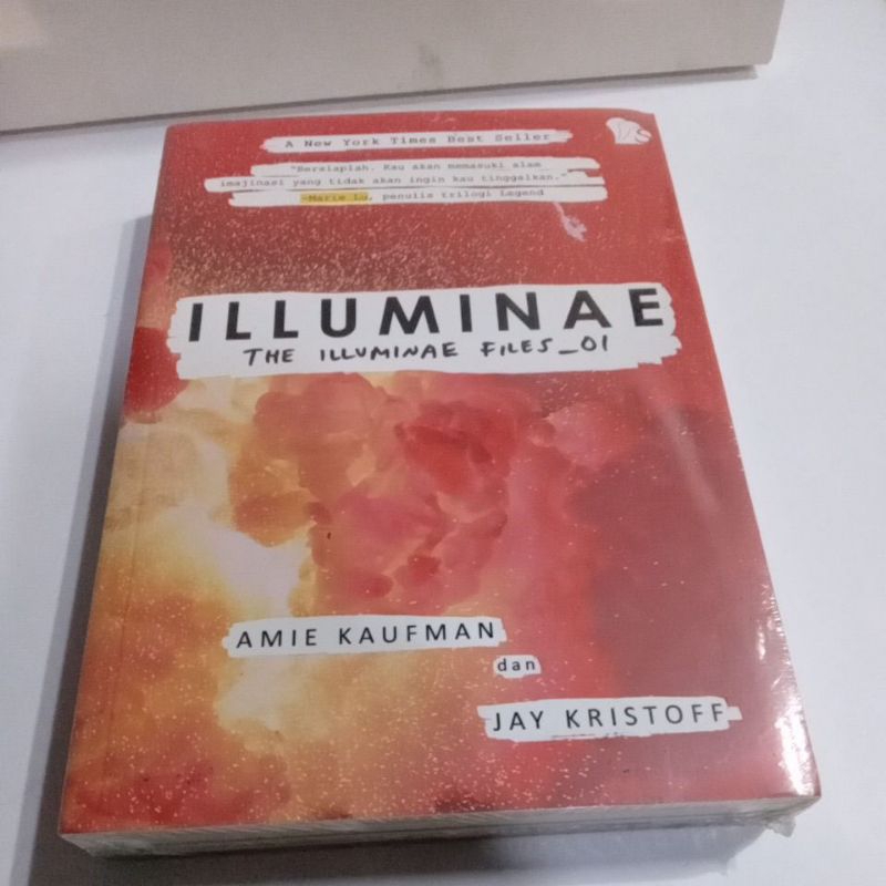 ILLUMINAE - The Illuminae Files_01