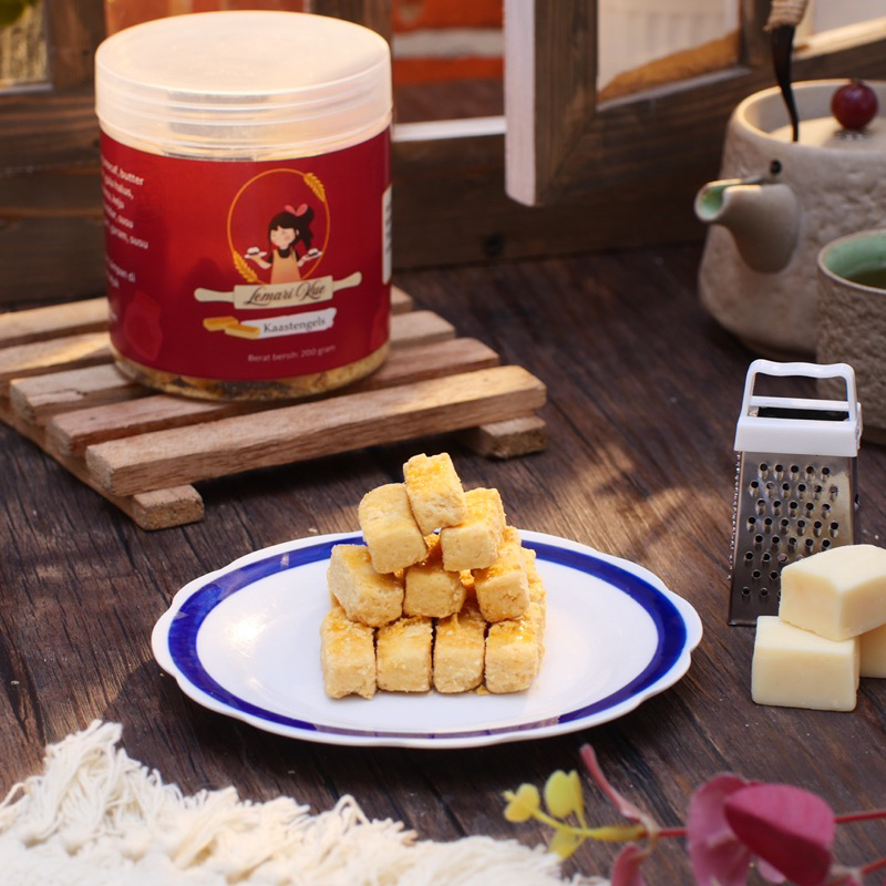 

Lemari Kue-Kastengel premium-Wijsman-Tepung Mocaf-Gluten Free-Kue Lebaran