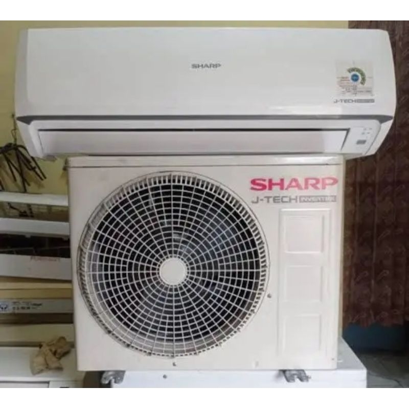 AC SECOND SHARP 1PK J TECH INVERTER +PASANG