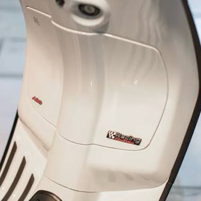 Emblem Original Vespa Racing Sixties Edition