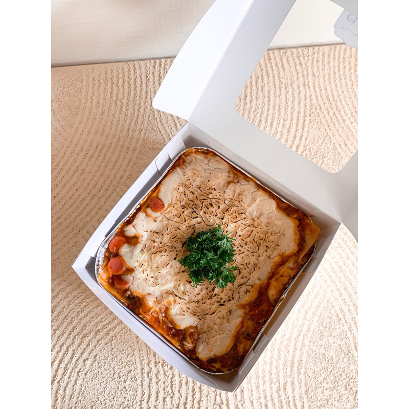 

large beef lasagna @clare.sby