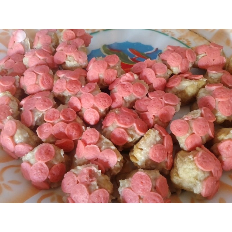 

Tahu Bakso Topping Sosis