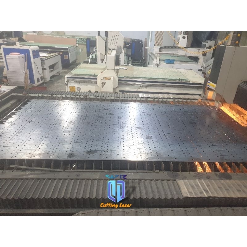 laser cutting plat besi berkreasi