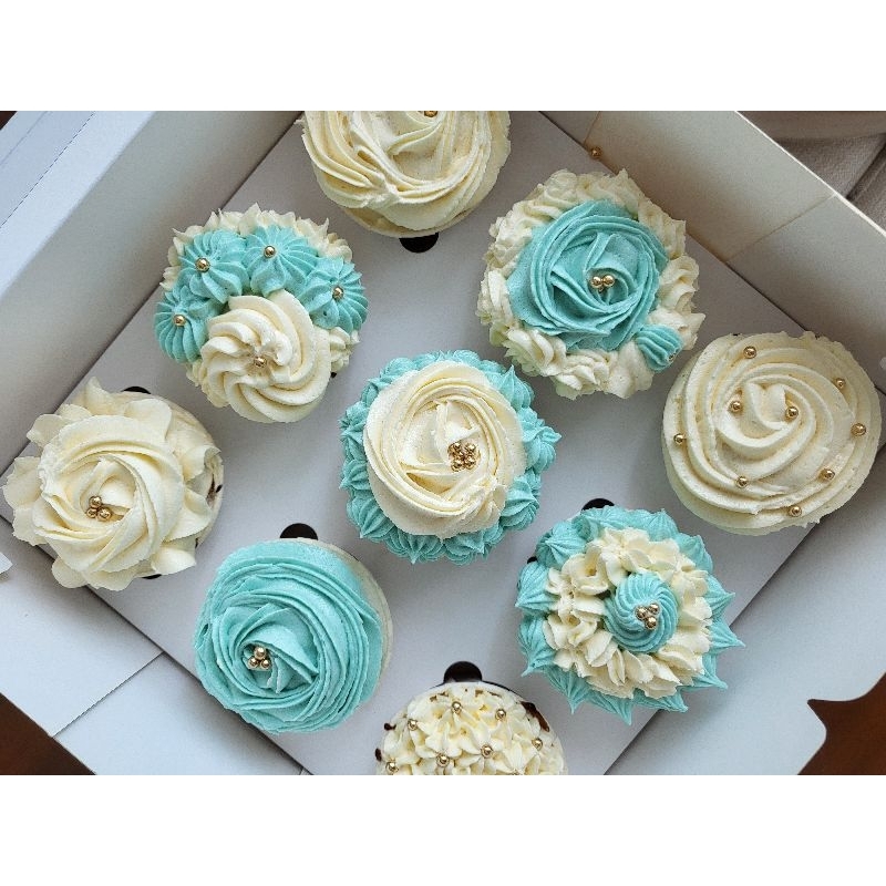 

Cup Cakes dengan aneka pilihan rasa.