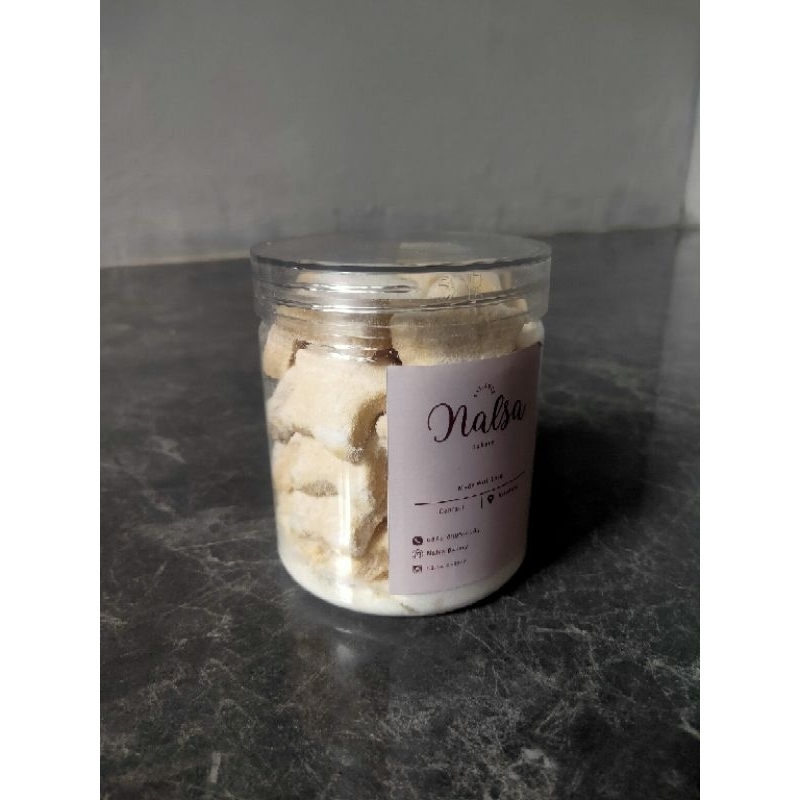 

Kue Putri Salju