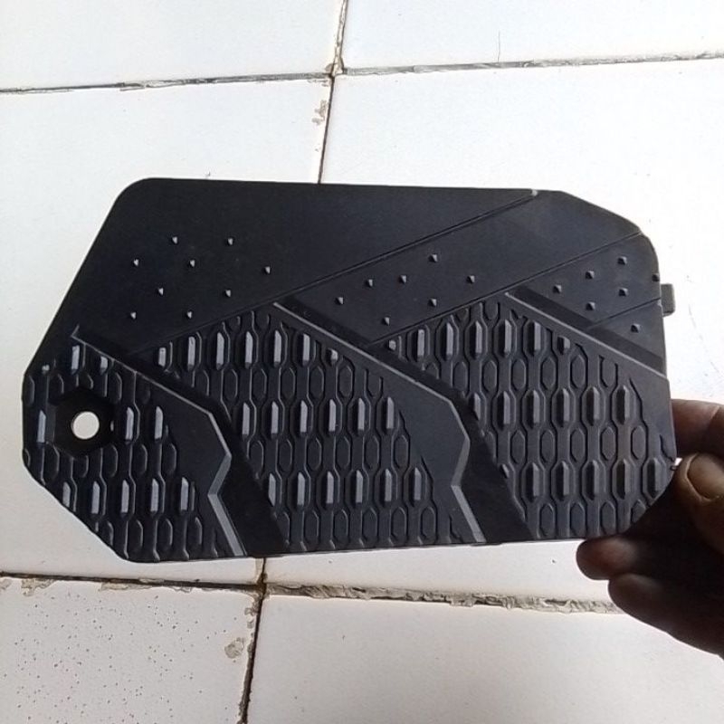 COVER TUTUP AKI ACCU HONDA VARIO 125 LED VARIO 150 LAMA OLD