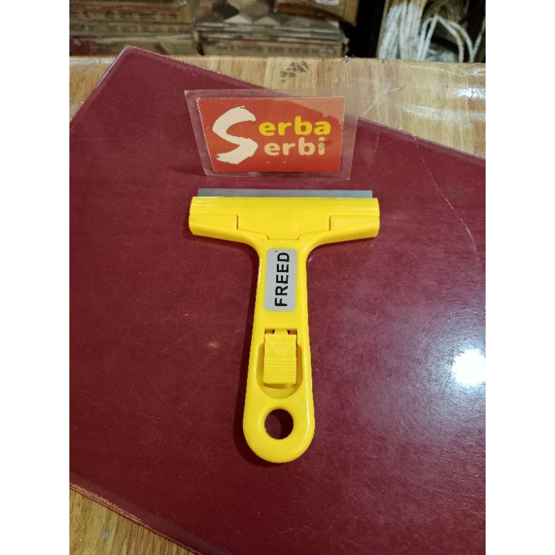 

[PEMBERSIH KACA PISAU]Cutter kerak