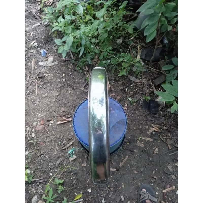 SLEBOR DEPAN GL MAX PLATINA ORIGINAL , FENDER DEPAN GL MAX PLATINA ORIGINAL