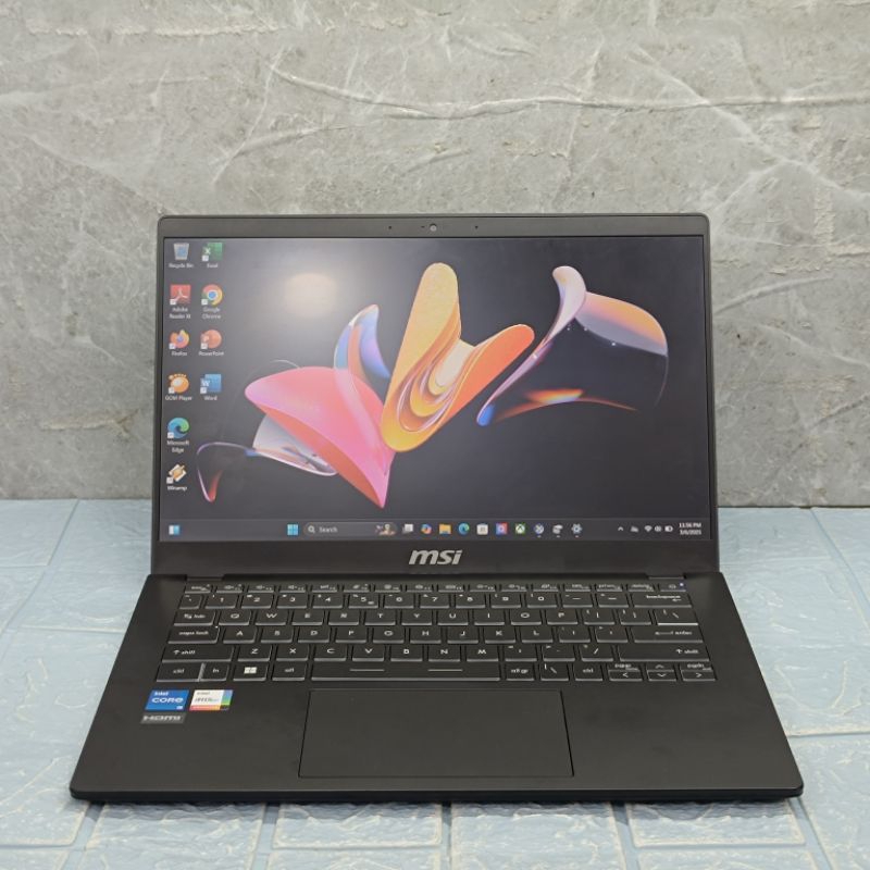 LAPTOP MSI MODERN 14 C12MO INTEL CORE I5-1235G7 RAM 8 GB SSD 512 GB